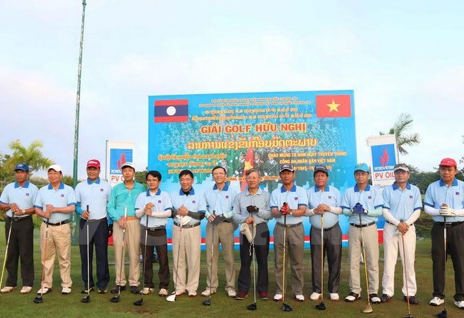 Vietnam People’s Police Force traditional day marked in Laos
